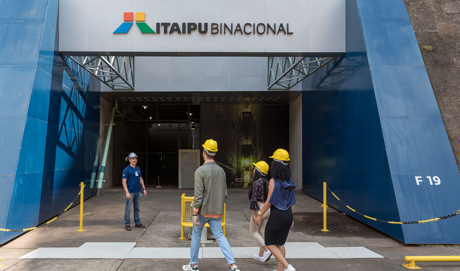 passeio na Itaipu